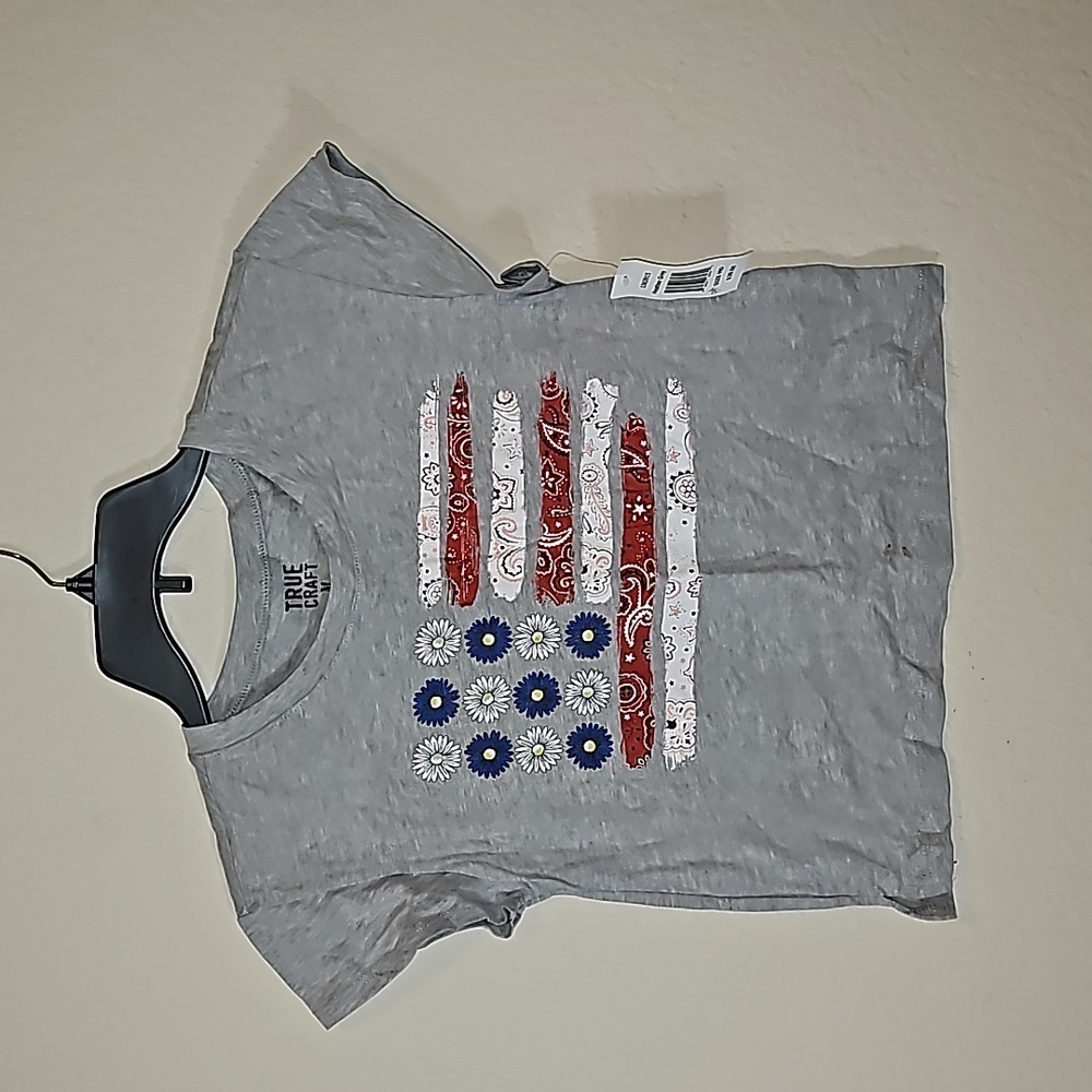 True Craft American flag crop top